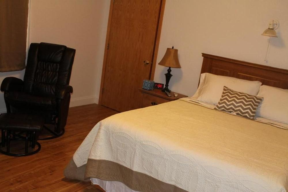 Country Inn photo 36