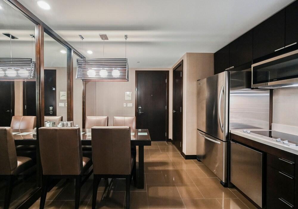 StripViewSuites at Vdara photo 37