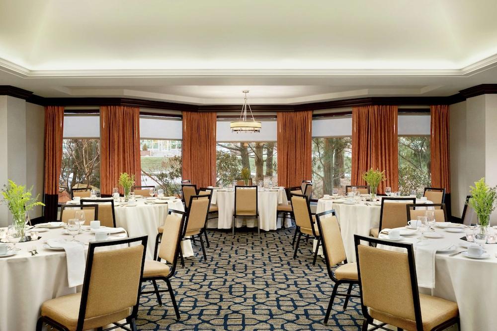 Embassy Suites by Hilton Boston Waltham photo 47