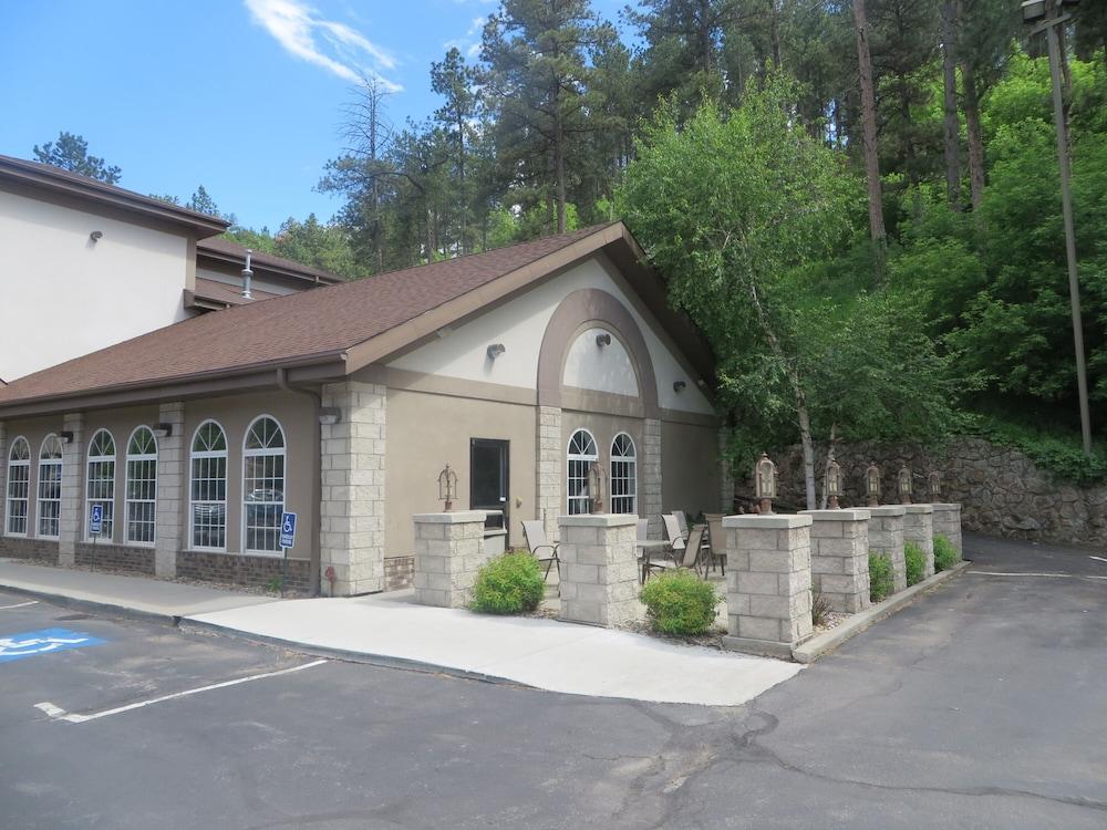 Comfort Inn & Suites Mt. Rushmore photo 54