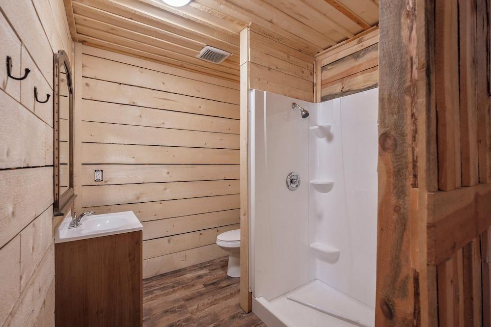 Birch Glen Hotel photo 15