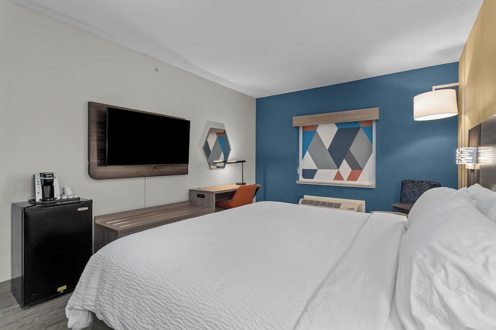 Holiday Inn Express Crockett by IHG photo 15