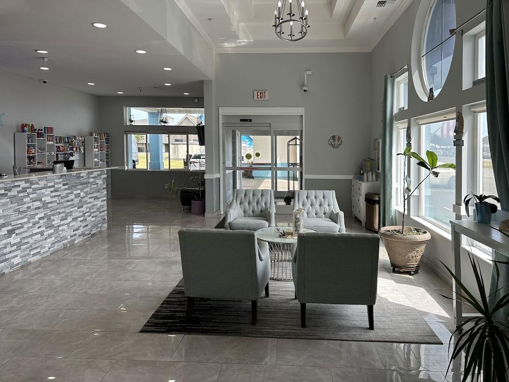 BayVue Hotel, Resort and Suites photo 21