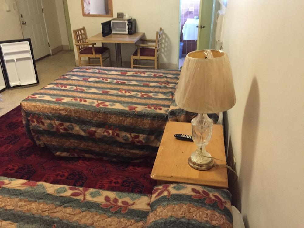 Travel Inn Of Sebring photo 18