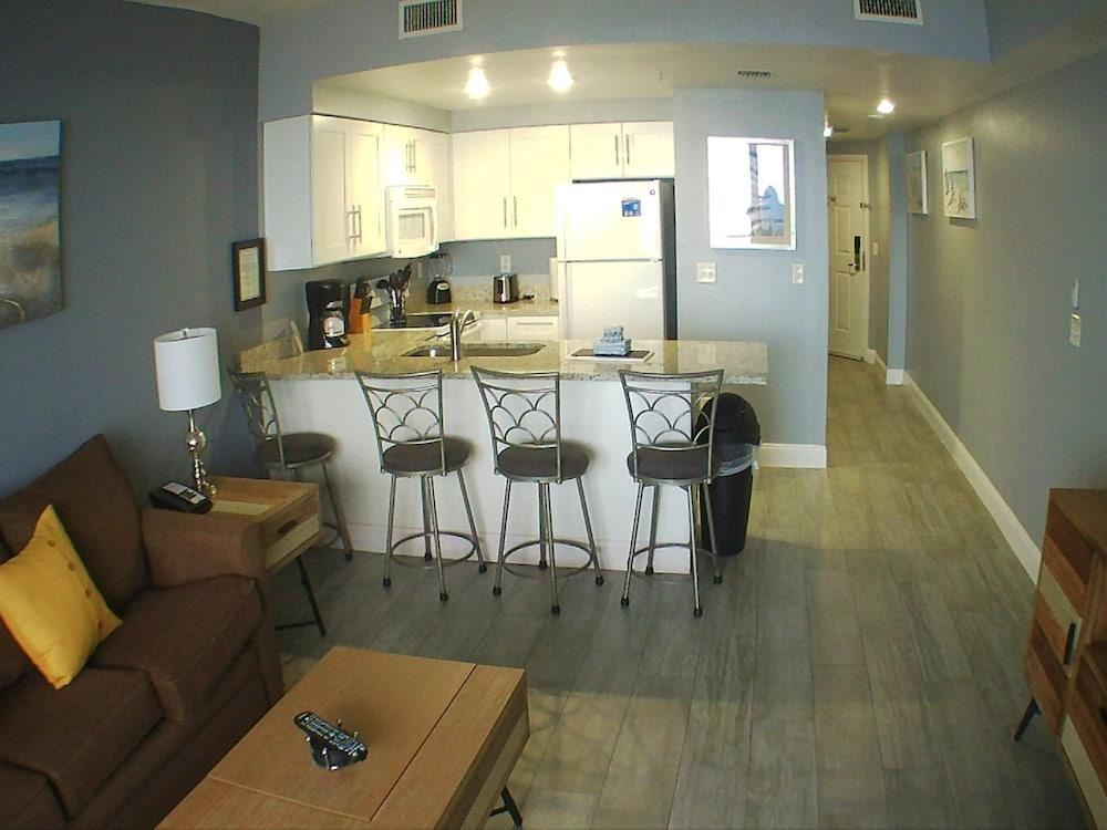 Ocean Walk Resort photo 53