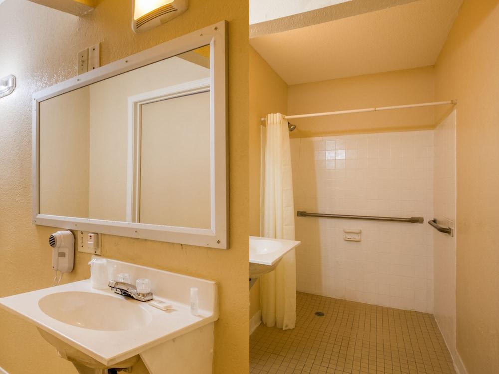 Haven Inn & Suites photo 24