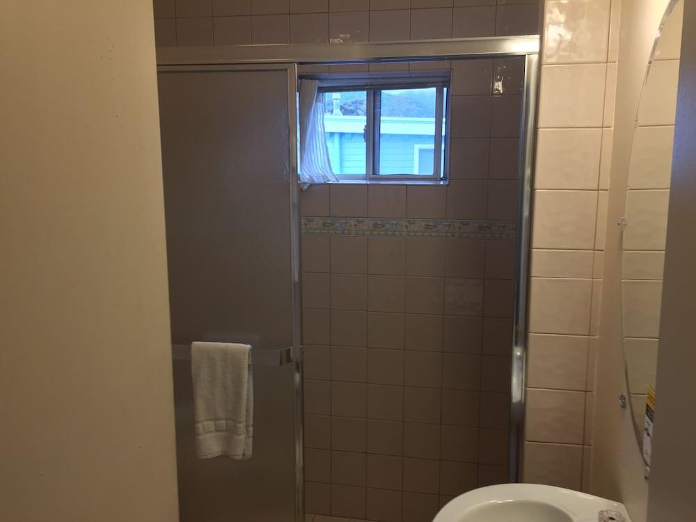 Seacrest Inn photo 93