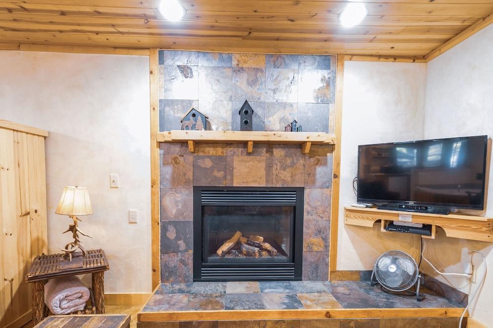 Ruidoso Lodge Cabins photo 39