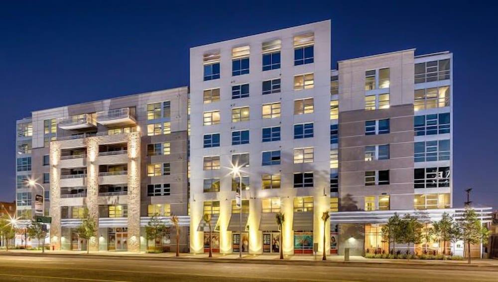 Tripbz Avalo Suites photo 1