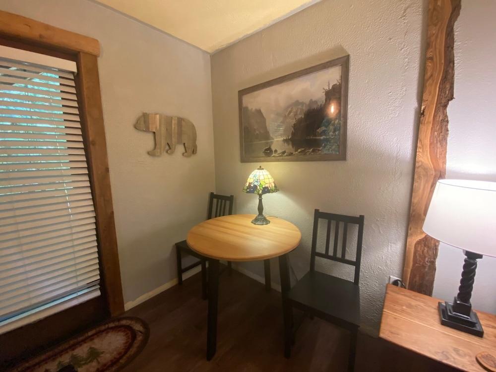 Manitou Lodge photo 19