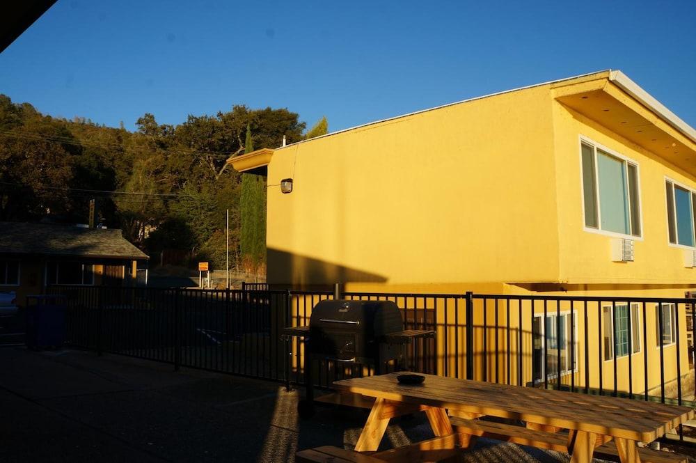 Lake Marina Inn photo 27