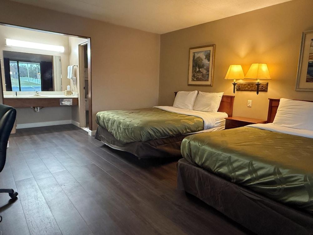 Paris Inn and Suites — hotel in Paris