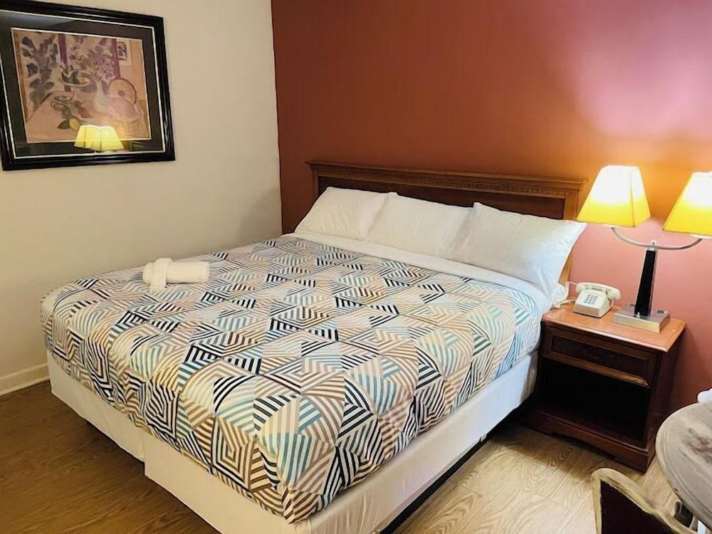 Regent Motel photo 6