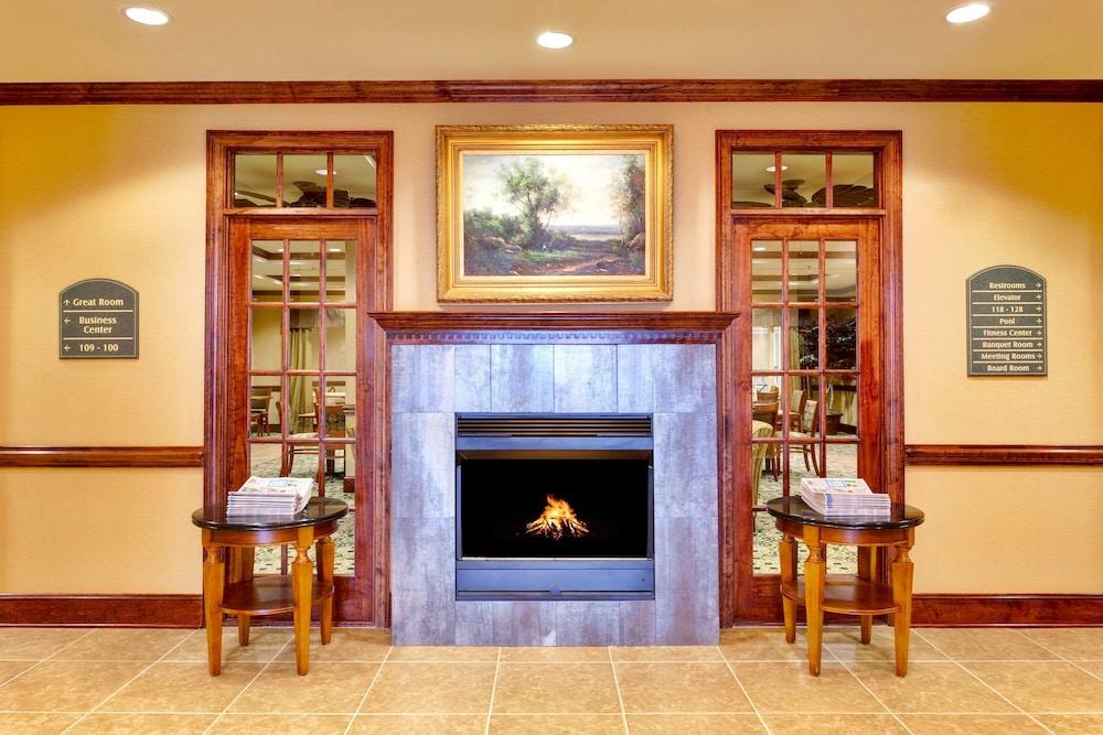 Holiday Inn Express & Suites Millington by IHG photo 41