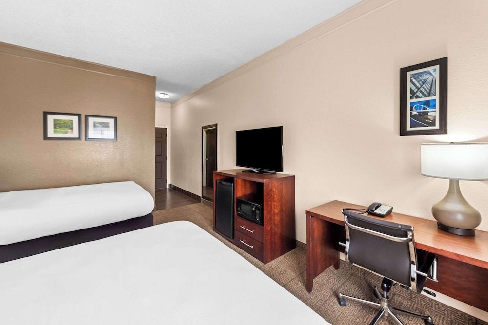 Comfort Inn & Suites Heath - Newark South photo 11
