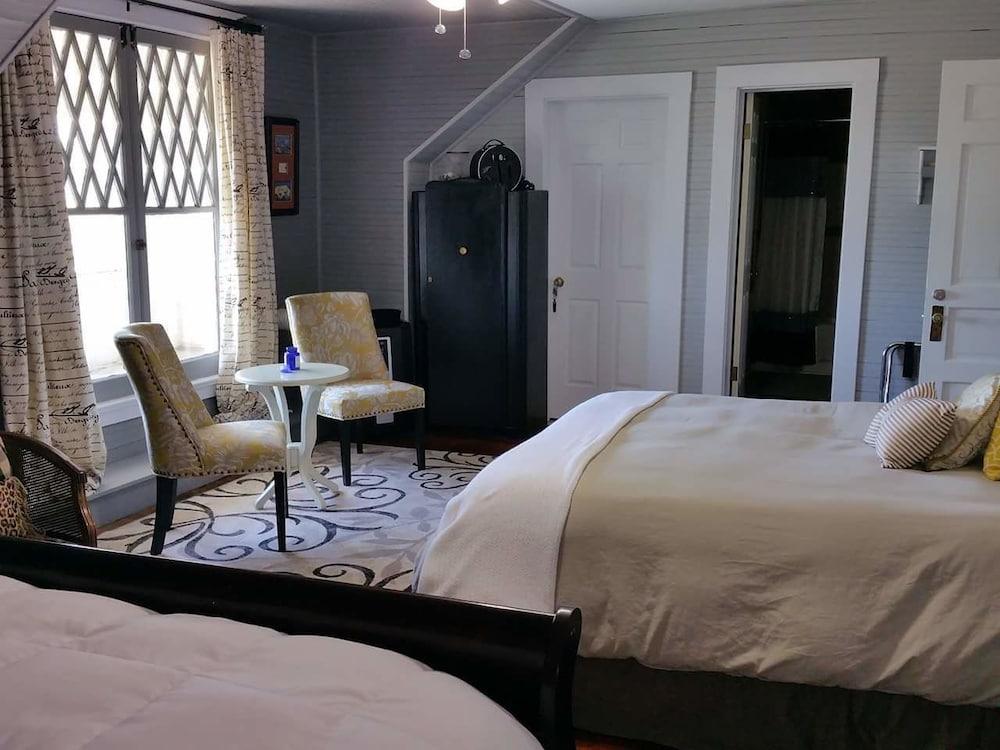Edwardian Inn photo 41