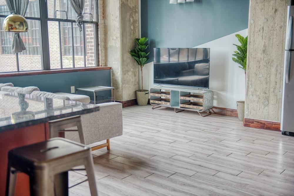 Sosuite at Independence Lofts - Callowhill photo 20