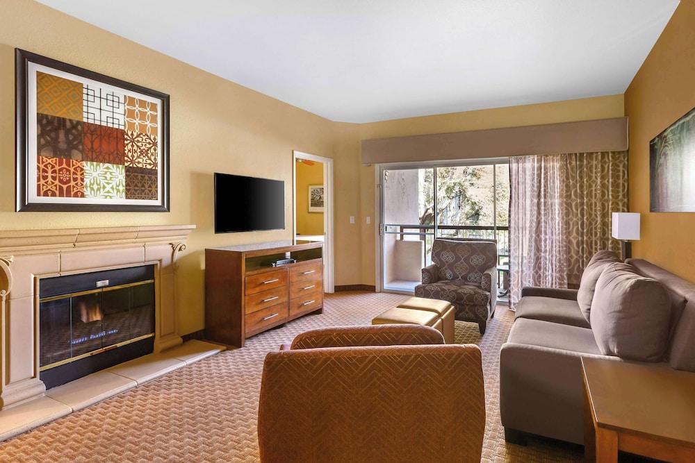 Hilton Vacation Club Scottsdale Villa Mirage photo 38