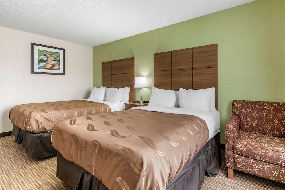 Quality Inn Creston photo 8