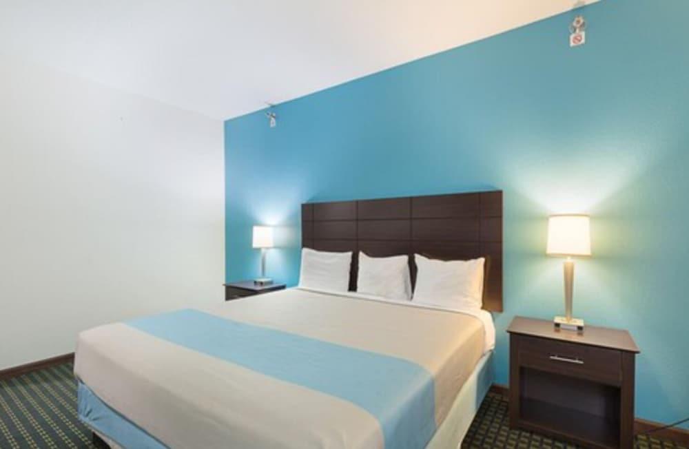 Budget Inn and Suites photo 26