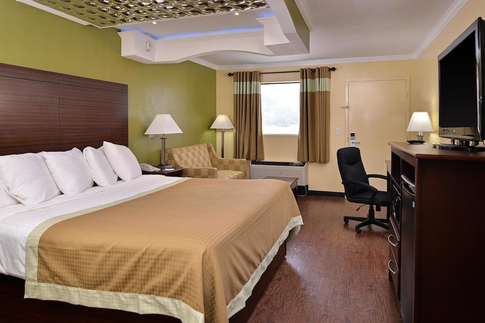 Americas Best Value Inn Winona photo 3