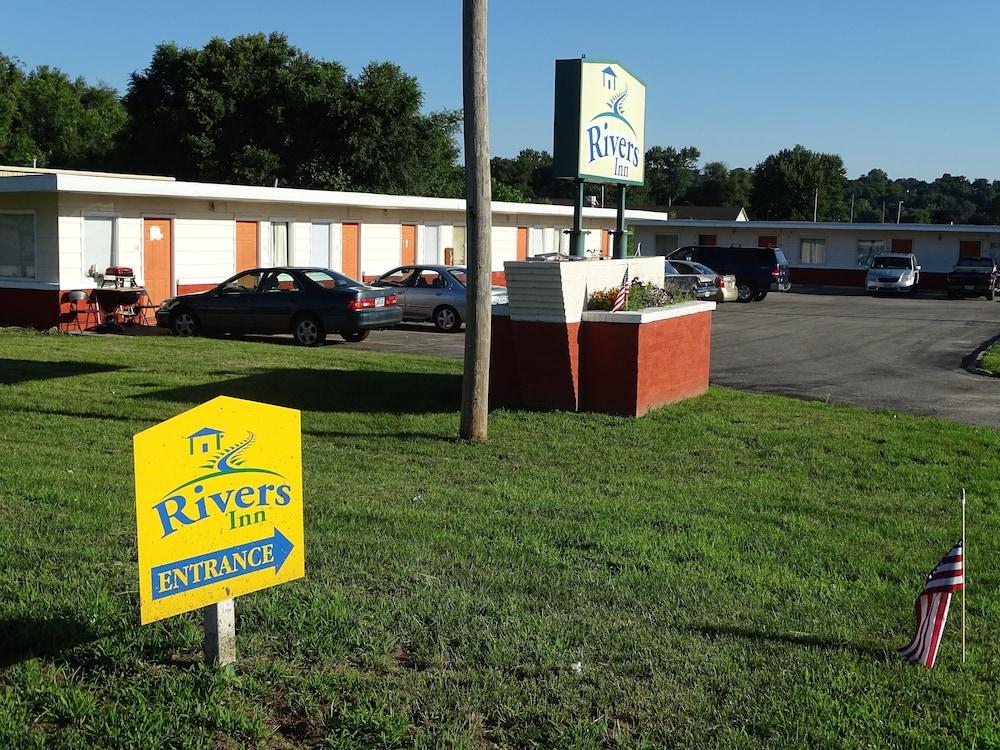 Rivers Inn Fort Madison photo 62