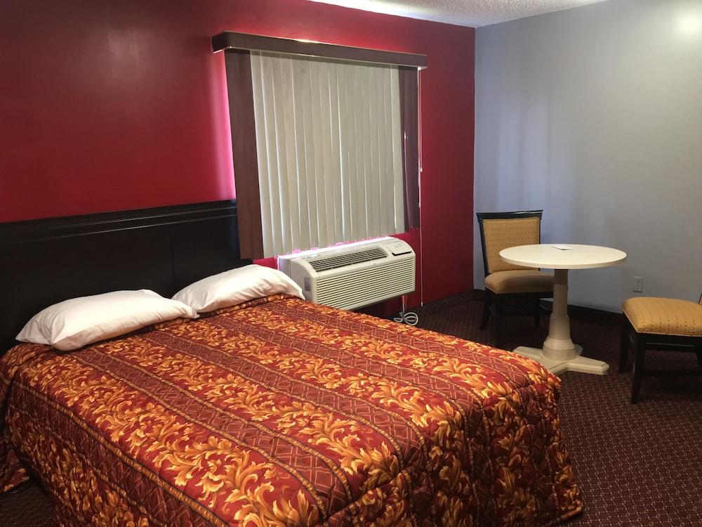 Haven Inn and Suites photo 21