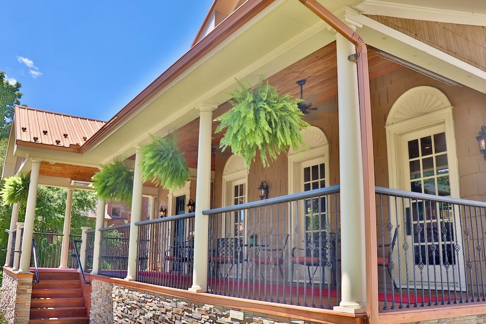 The Hygrade Inn photo 14