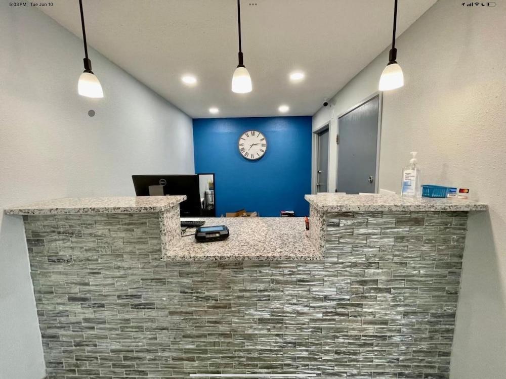 Lamoni Inn & Suites photo 10