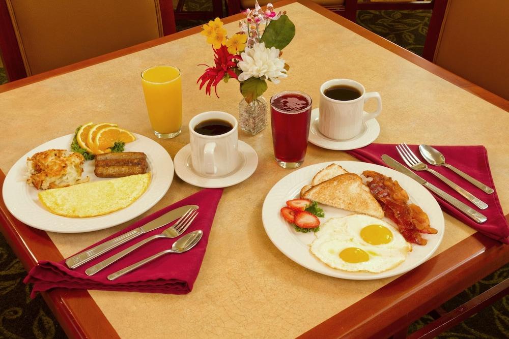 Hilton Garden Inn Jacksonville Airport photo 55
