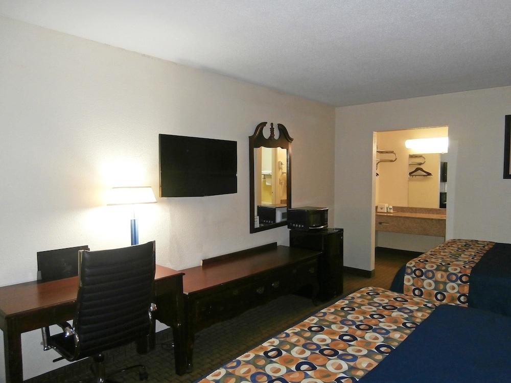 Newnan Lodge photo 7
