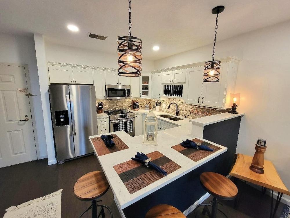 Grand Wood Suites photo 17