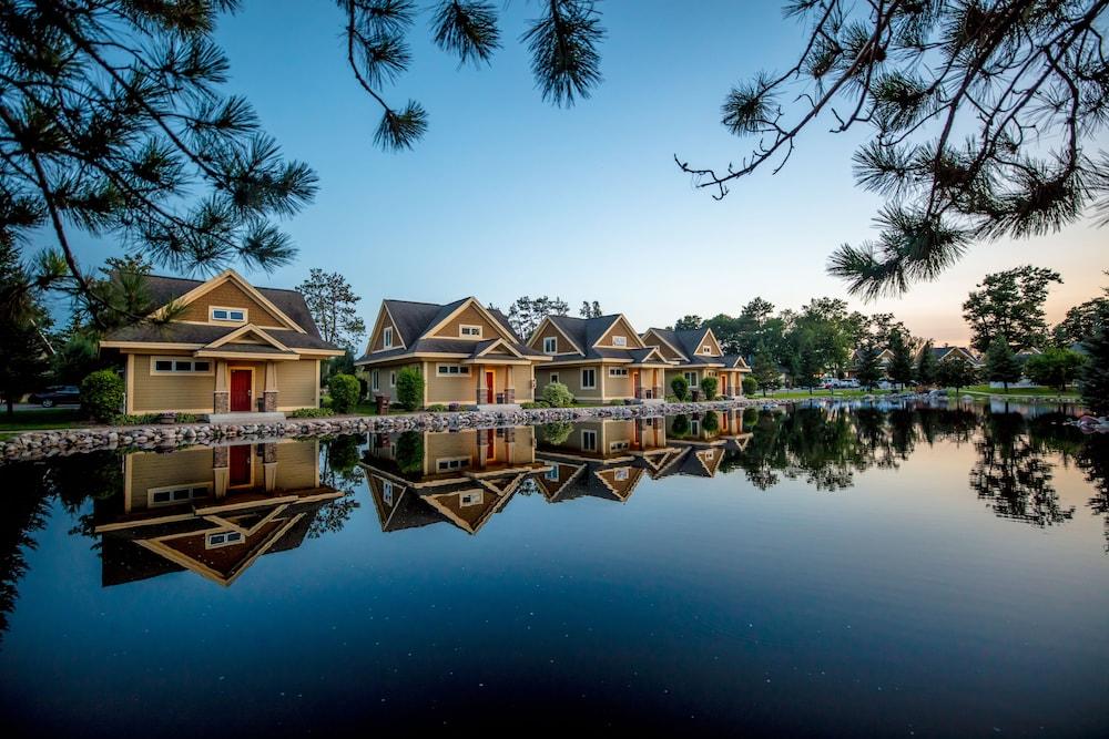Kavanaugh's Sylvan Lake Resort photo 67