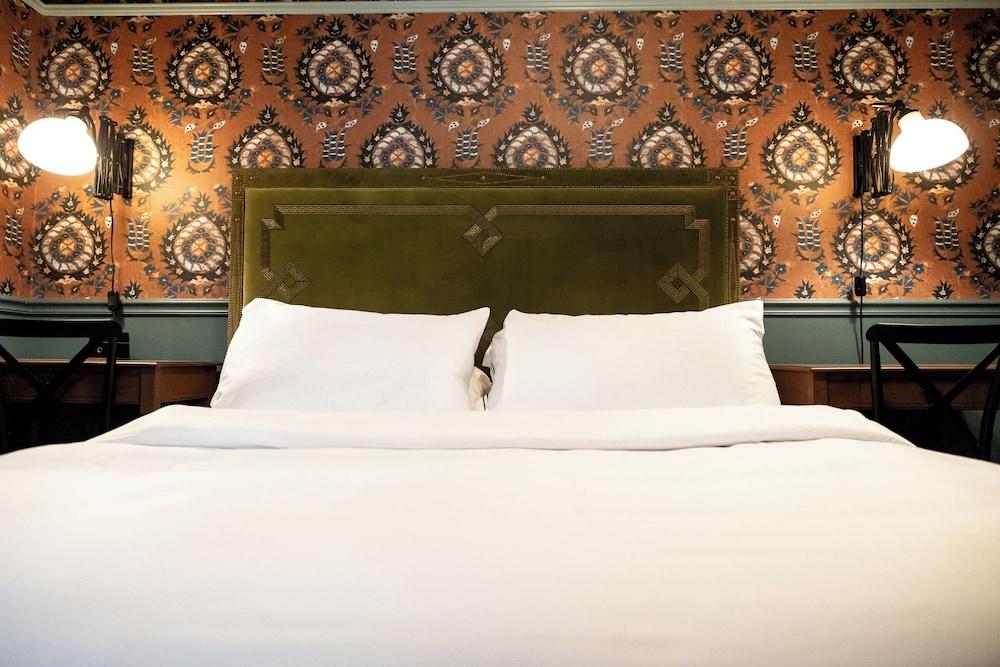 The Gas Lamp Hotel photo 16