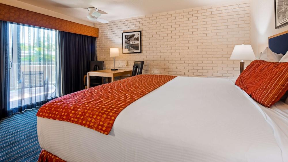 Best Western Pine Tree Motel photo 20