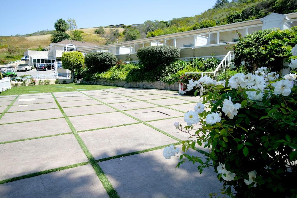 Malibu Country Inn photo 7