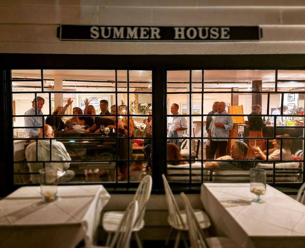 Summer House Hotel photo 3