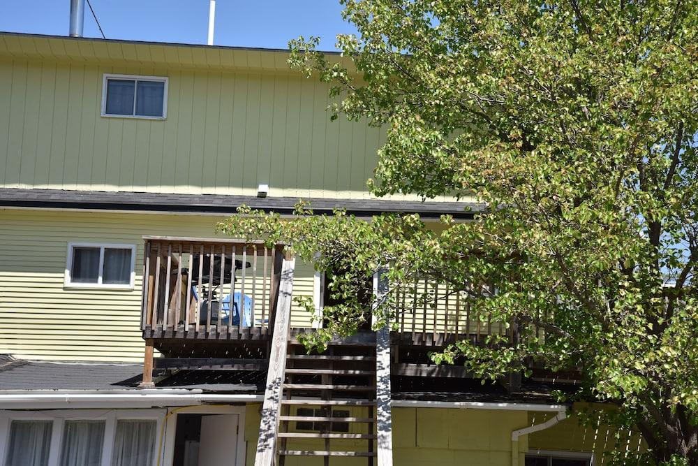Robbins Motel photo 22
