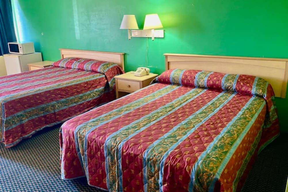 Red Carpet Inn & Suites Lima photo 35