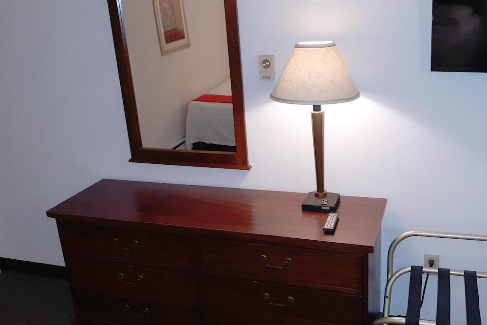 Iron Horse Inn photo 21