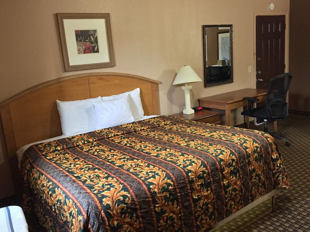Coahoma Inn photo 13