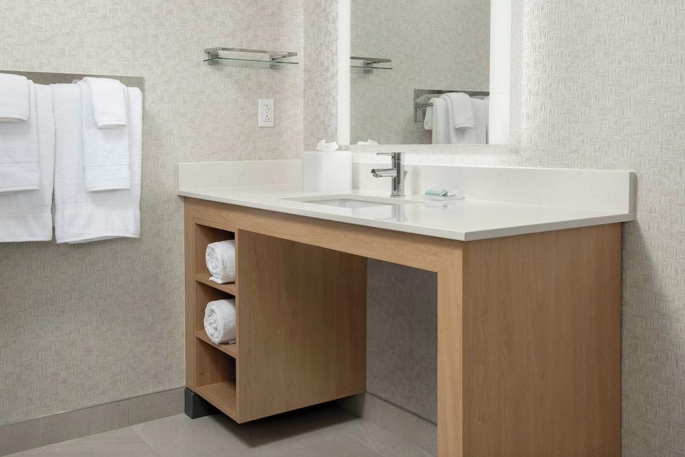 Residence Inn Seattle Northgate Station photo 25