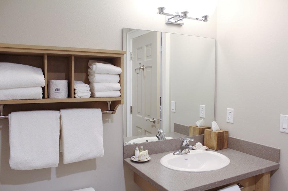 Carlisle Inn photo 17