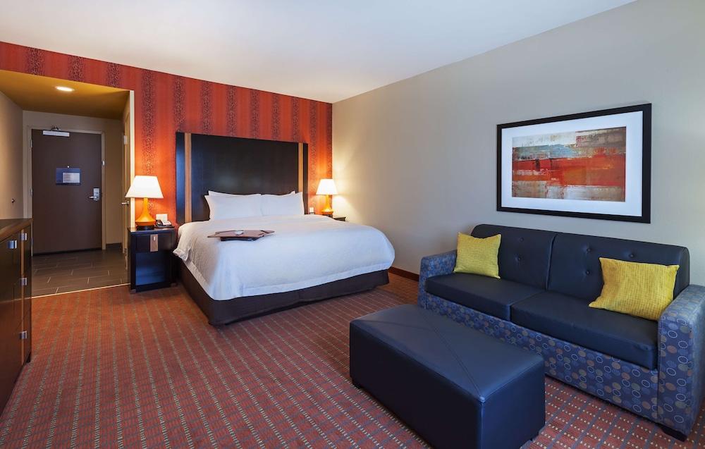 Hampton Inn Marion photo 9