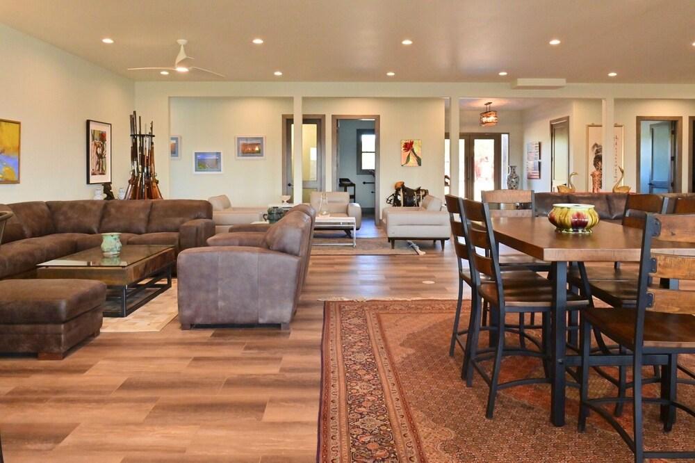 Teepee Lodge with Equus & Firearms/ranch photo 18