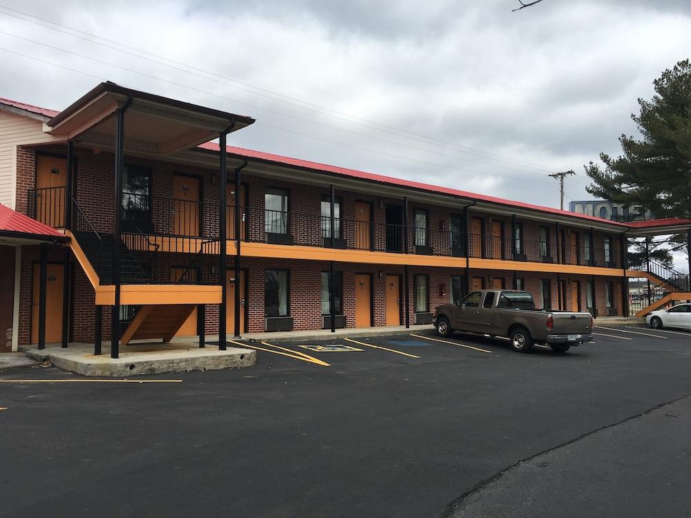 Ingleside Motel photo 16