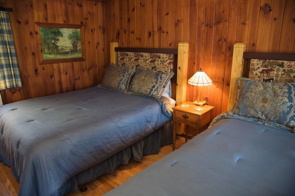 The Homestead Inn photo 8