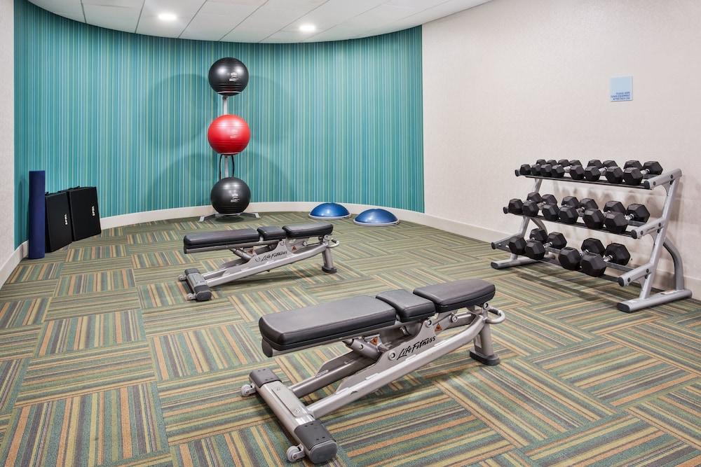 Holiday Inn Express Hotel & Suites Belleville by IHG photo 47