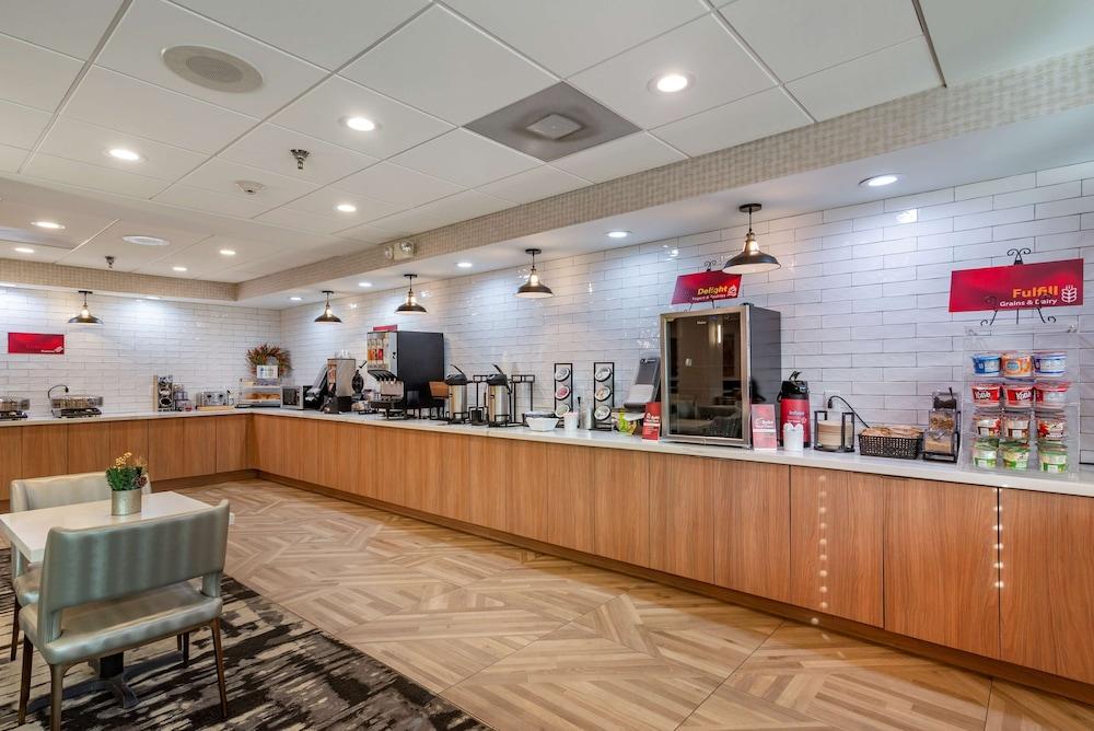 Best Western Plus Dalton Inn photo 29