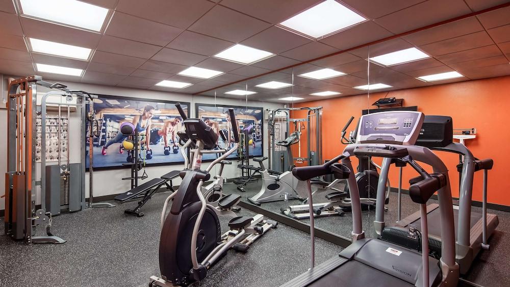 Best Western Paramus Hotel & Suites photo 43